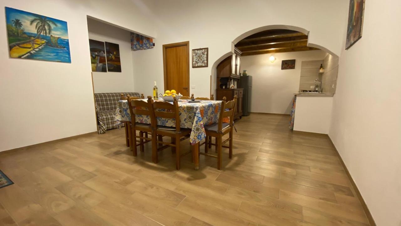 Pietro Holiday Home Castellammare del Golfo Exterior photo